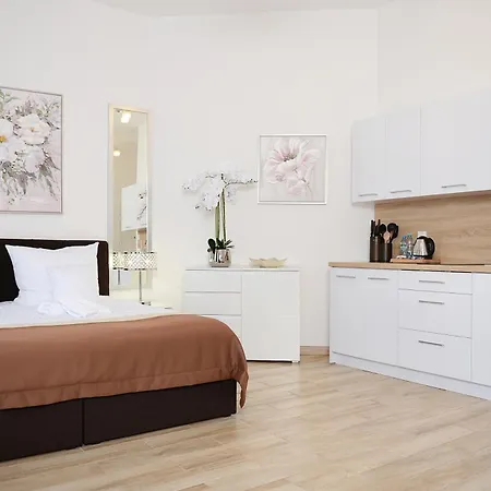 Rezydencja Mysliwska - Apartamenty Biznes Koszalin Exterior photo